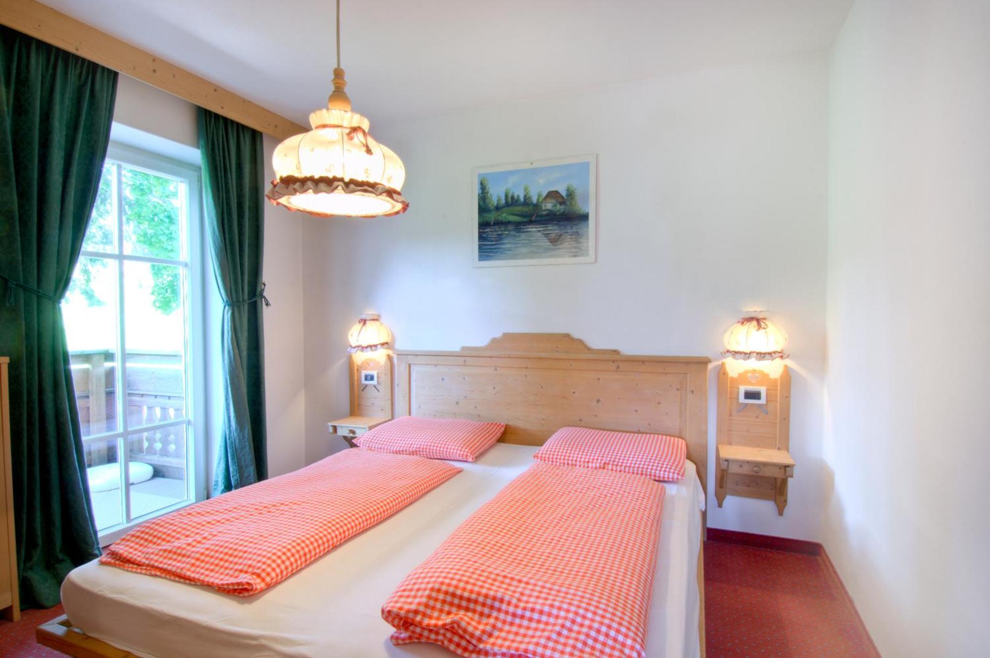 Residenz Am Kaiserweg Longostagno エクステリア 写真